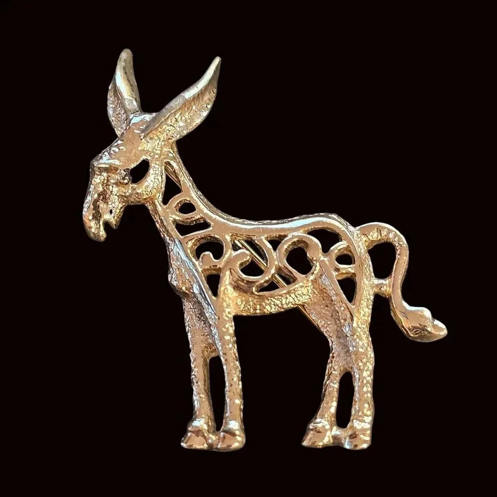 Vintage Filigree Sara Coventry Gold Tone Donkey Mule Brooch Equestrian FLAW